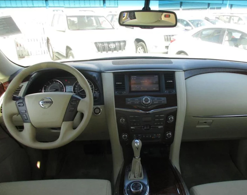 Nissan Patrol SE